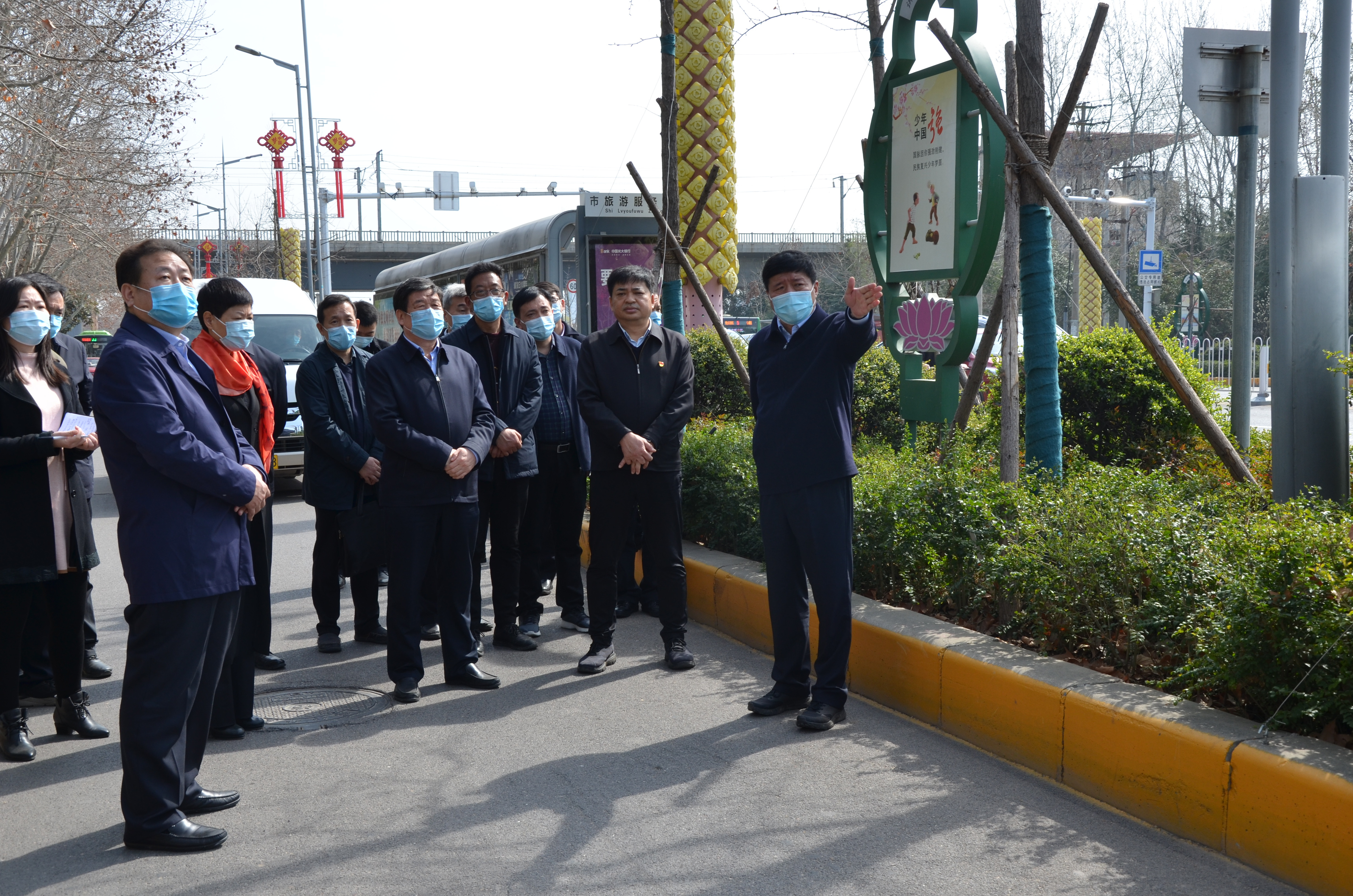 市长史根治参加春季义务植树活动并调研森林许昌生态建设工作